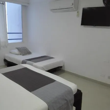 Shark 1514 Nuevo Conquistador Cartagène Extérieur photo